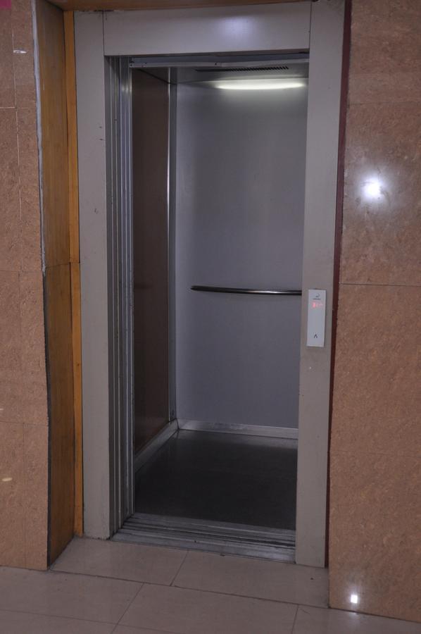 Hotel Samrat Kaushambi غازي أباد المظهر الخارجي الصورة