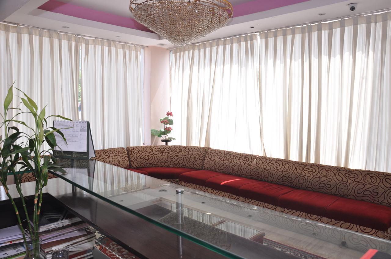 Hotel Samrat Kaushambi غازي أباد المظهر الخارجي الصورة